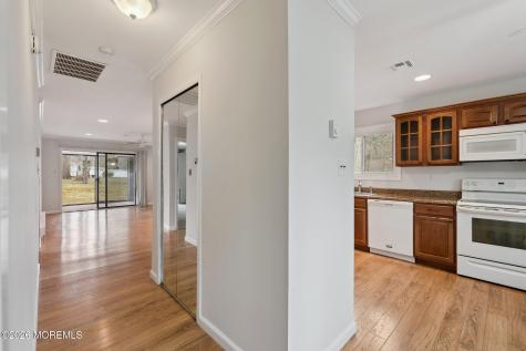 102 Arrowood Road Manalapan NJ 07726