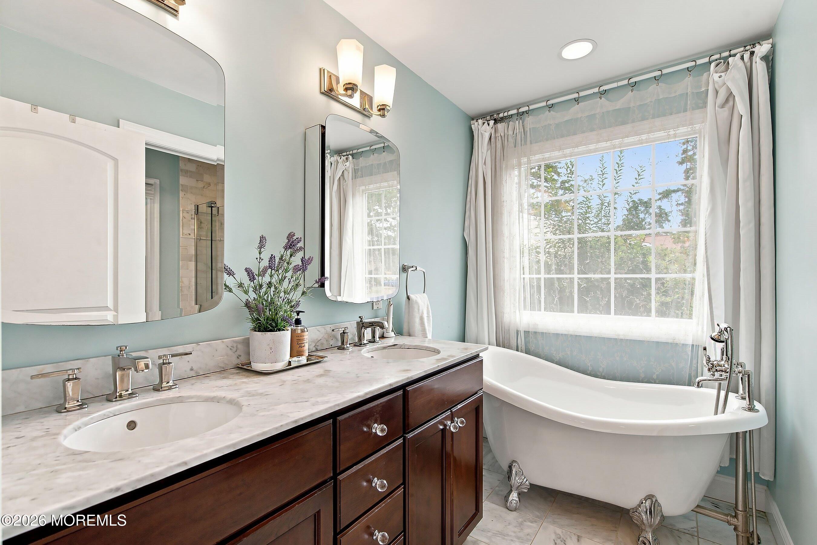 522 Lincoln Place Bayville NJ 08721
