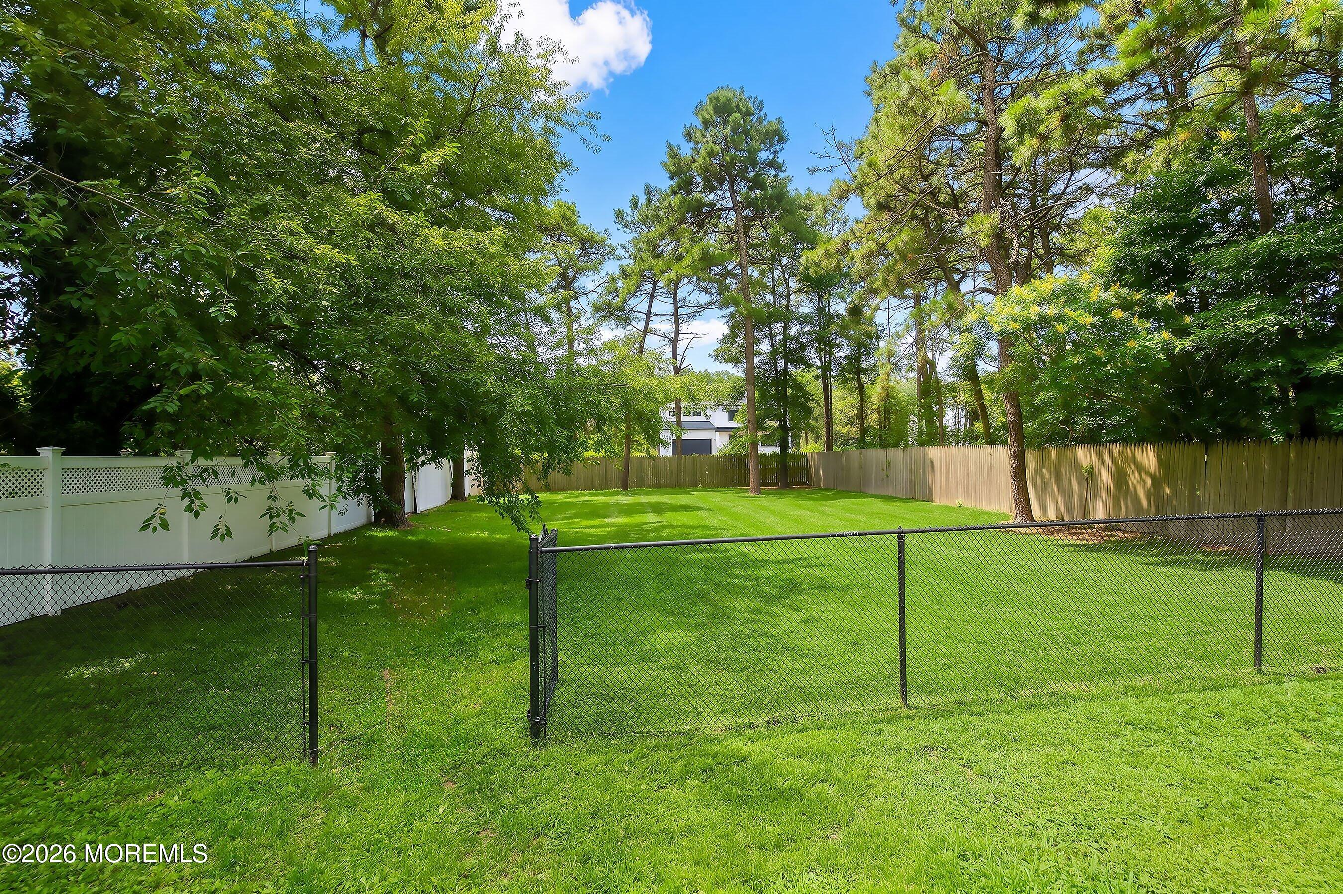522 Lincoln Place Bayville NJ 08721