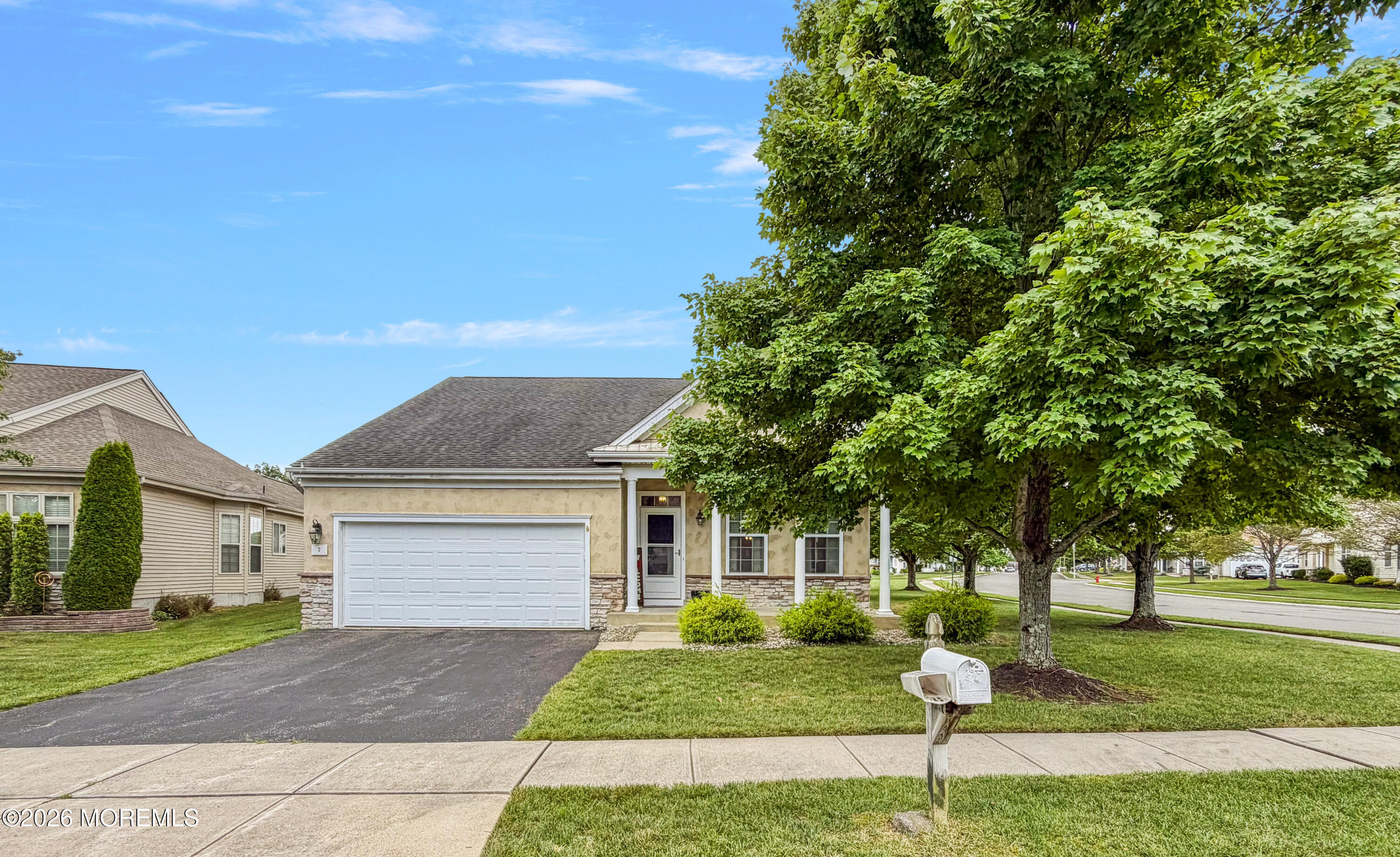2 Warwick Court Barnegat NJ 08005