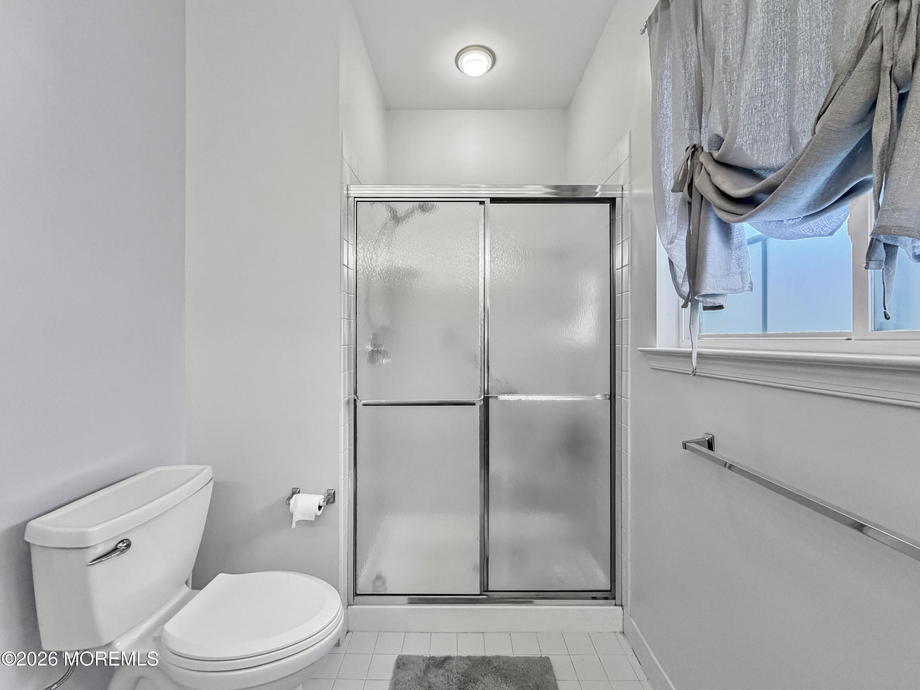 2 Warwick Court Barnegat NJ 08005