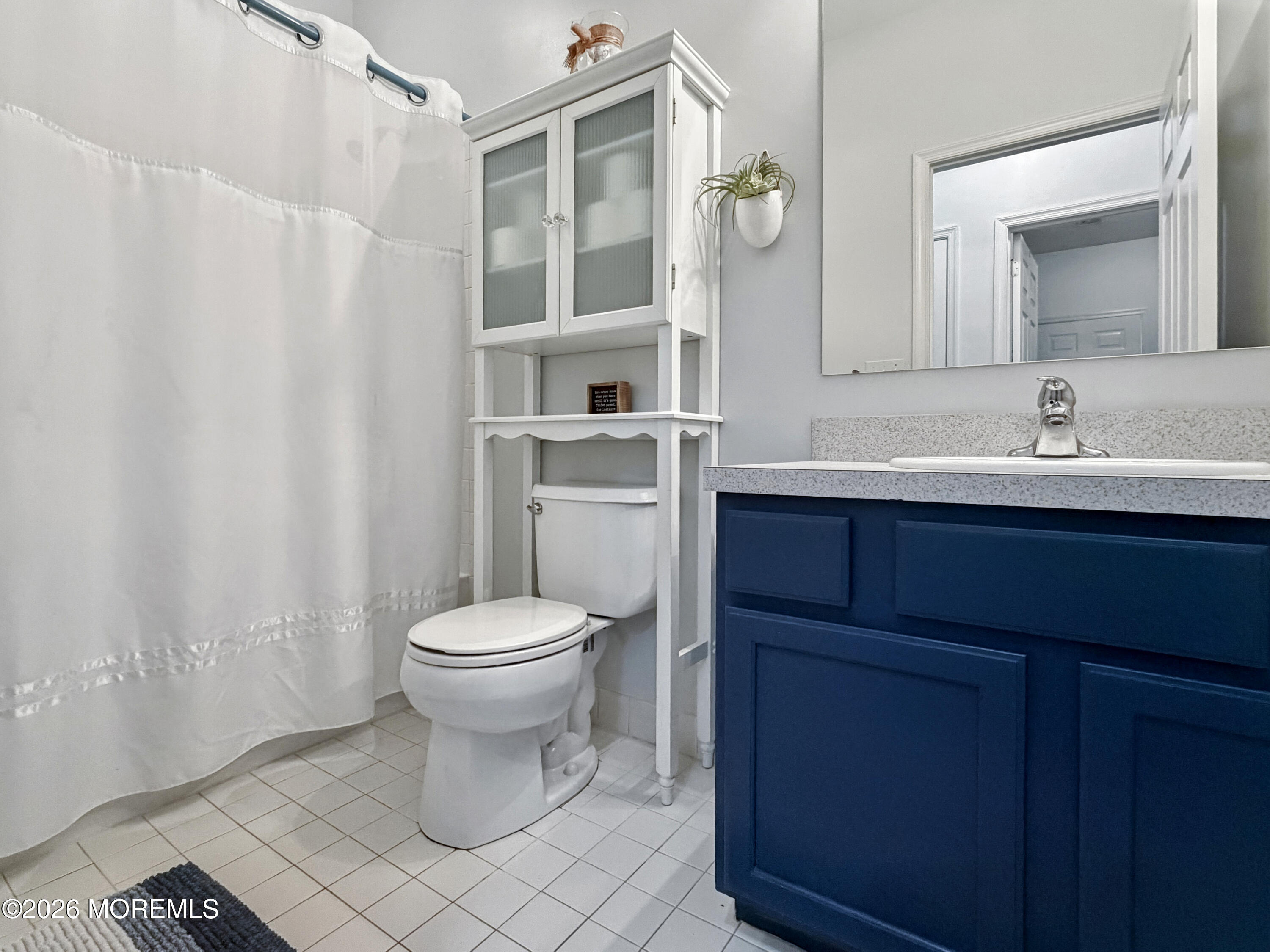 2 Warwick Court Barnegat NJ 08005