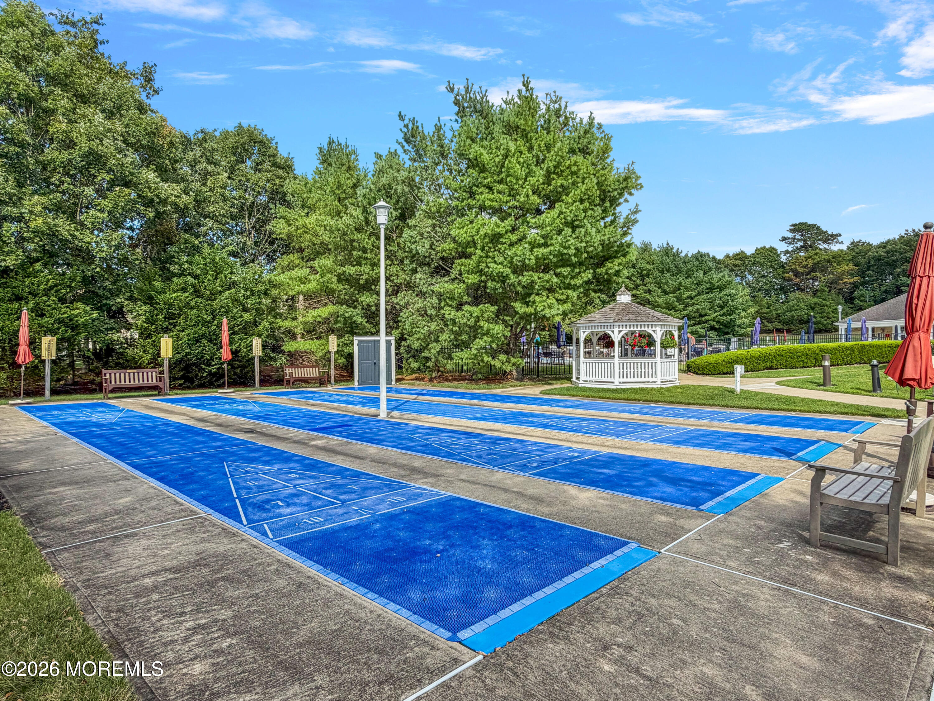 2 Warwick Court Barnegat NJ 08005