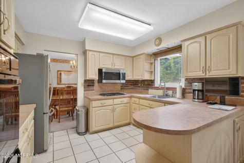 4 Duncan Drive Morganville NJ 07751