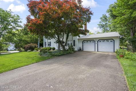 4 Duncan Drive Morganville NJ 07751