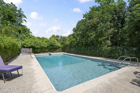 4 Duncan Drive Morganville NJ 07751