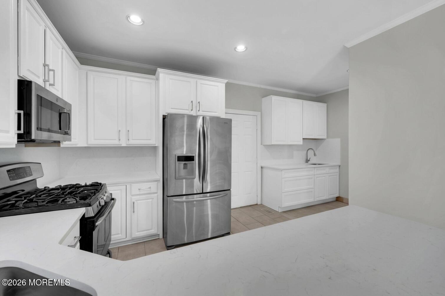 39 Danella Way Howell NJ 07731