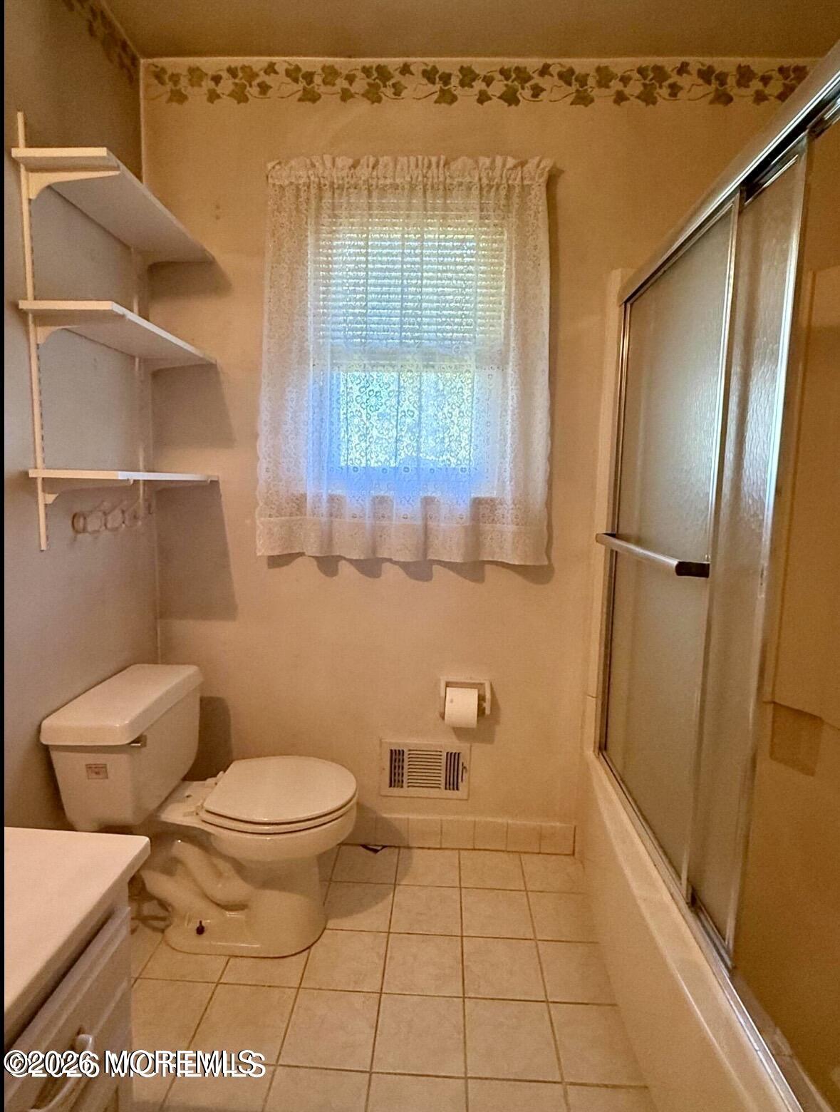 816 Oak Street Lakehurst NJ 08733