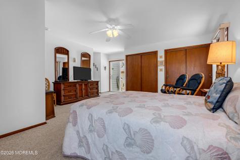 108 Shore Road Surf City NJ 08008