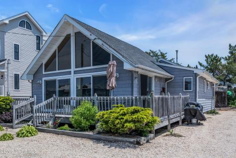 108 Shore Road Surf City NJ 08008