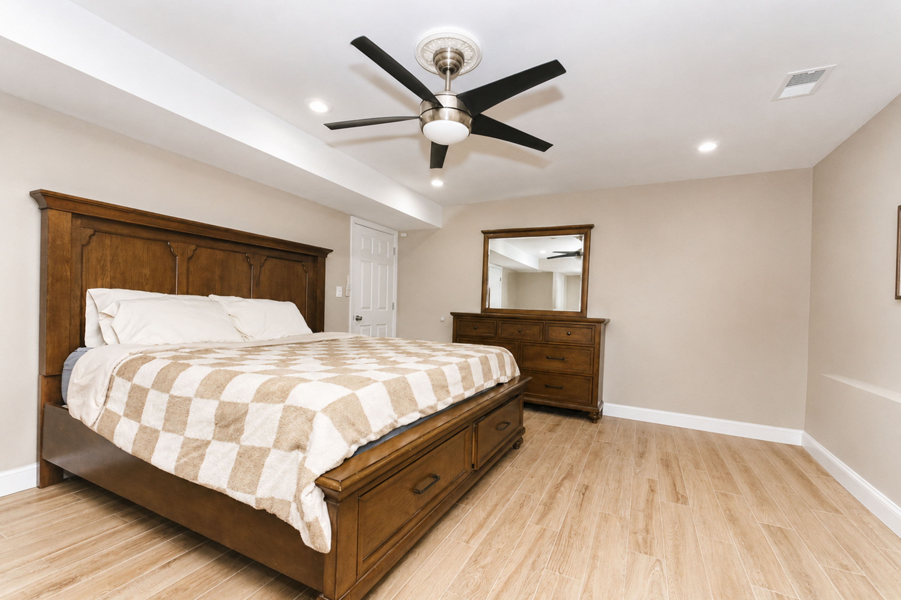 1203 Thomas Avenue Ocean Twp NJ 07712