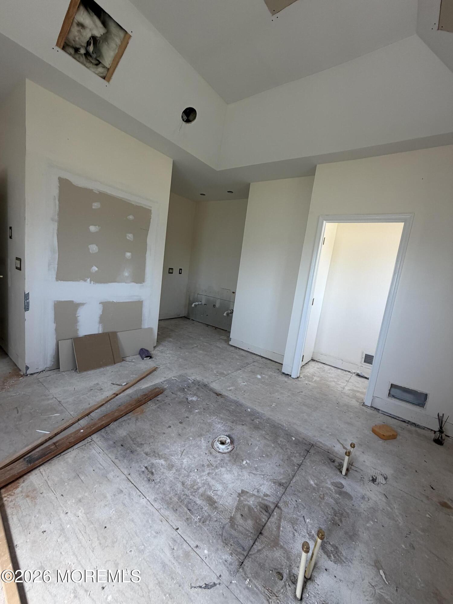 51 Mccaffery Road Manalapan NJ 07726