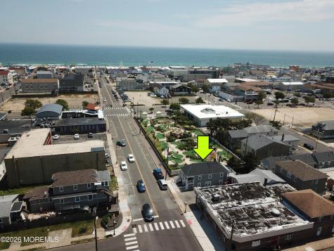 127 Hamilton Avenue Seaside Heights NJ 08751