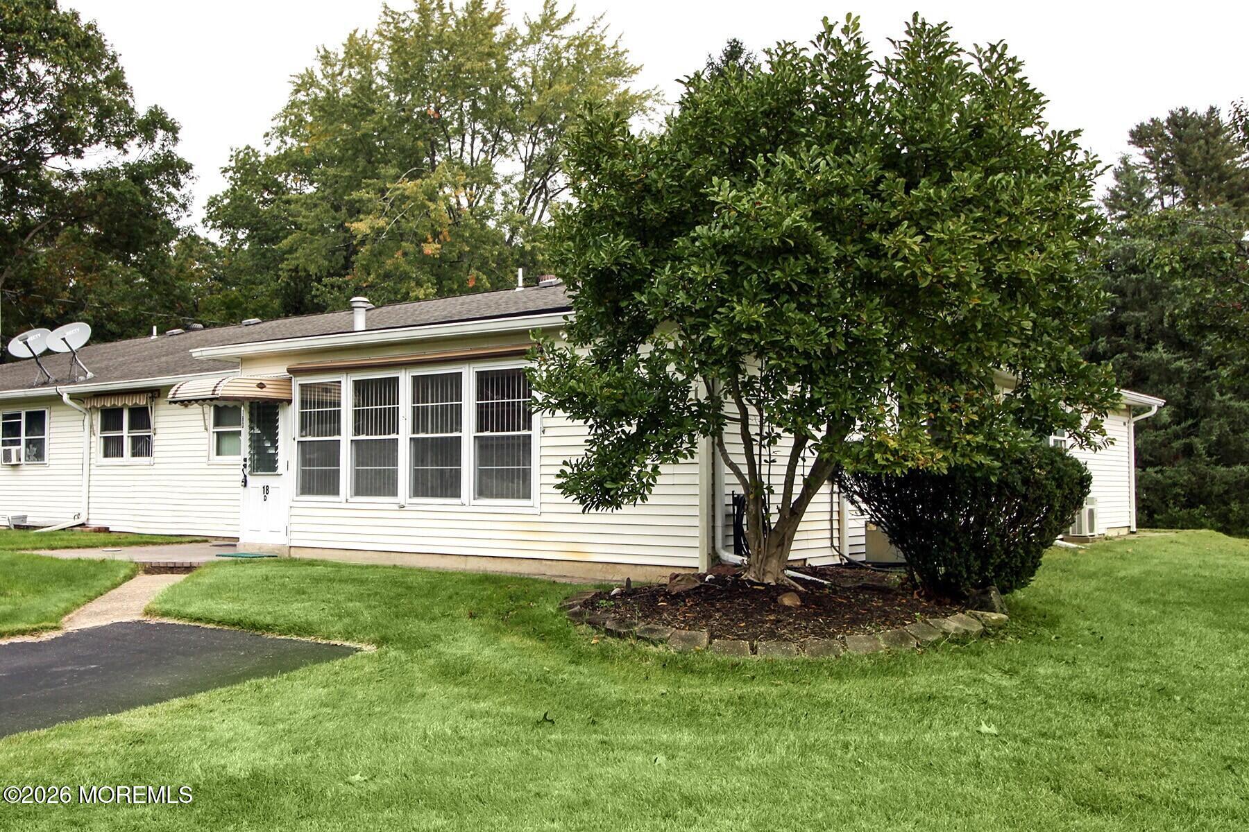 18 D Dixie Lane Jackson NJ 08527