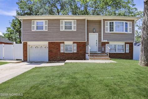 202 Murray Street Lakewood NJ 08701