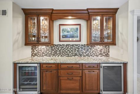 10 Country Club Lane Marlboro NJ 07746