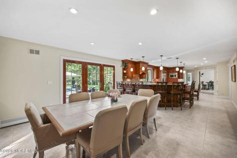 10 Country Club Lane Marlboro NJ 07746