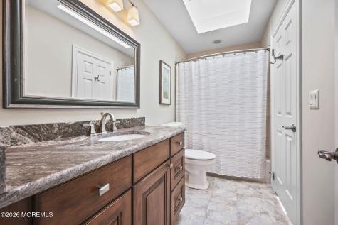 10 Country Club Lane Marlboro NJ 07746