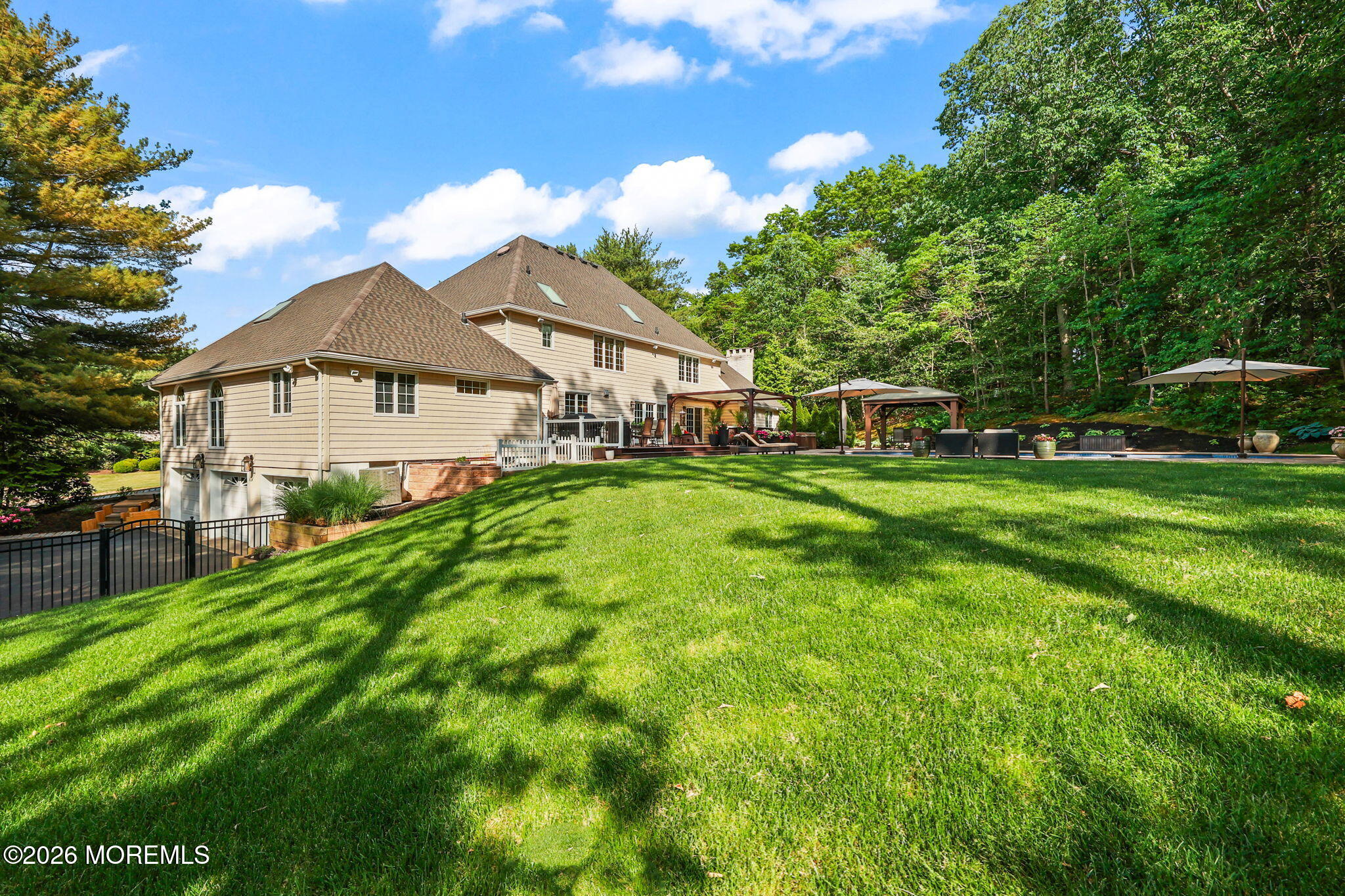 10 Country Club Lane Marlboro NJ 07746