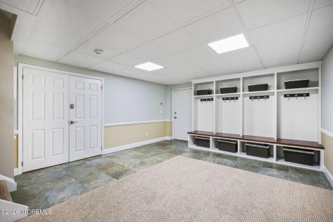 10 Country Club Lane Marlboro NJ 07746