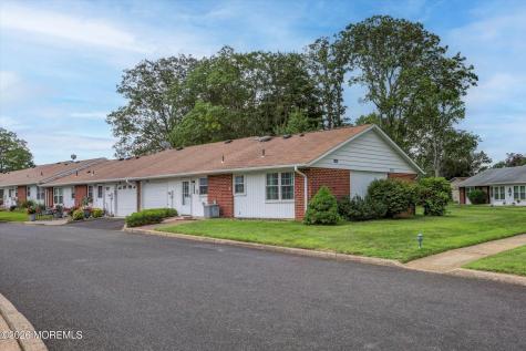 1209A Shetland Drive Lakewood NJ 08701