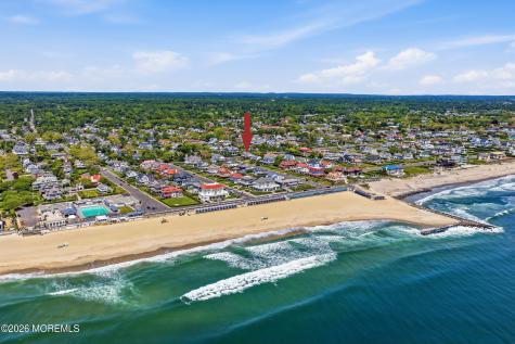 25 Cedar Avenue Allenhurst NJ 07711