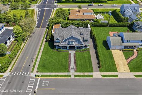 25 Cedar Avenue Allenhurst NJ 07711