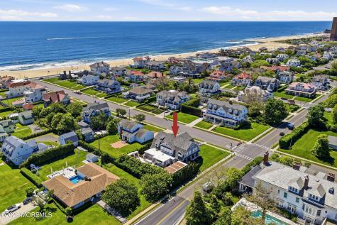 25 Cedar Avenue Allenhurst NJ 07711