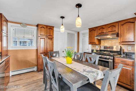 10 Lasatta Avenue Englishtown NJ 07726