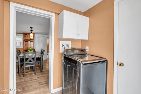 10 Lasatta Avenue Englishtown NJ 07726