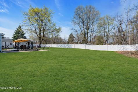 10 Lasatta Avenue Englishtown NJ 07726