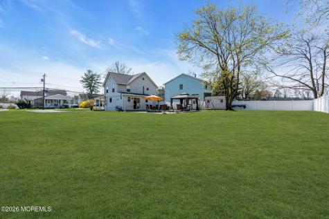 10 Lasatta Avenue Englishtown NJ 07726