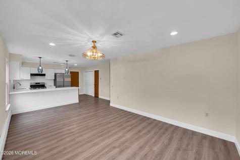 27 Tropicana Court Toms River NJ 08757