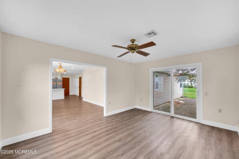 27 Tropicana Court Toms River NJ 08757