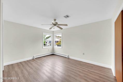 27 Tropicana Court Toms River NJ 08757