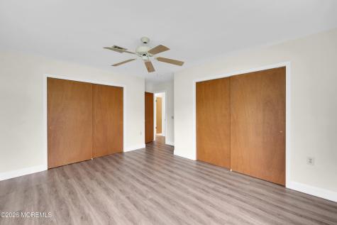 27 Tropicana Court Toms River NJ 08757