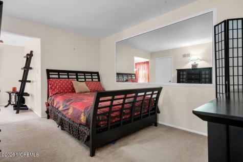 14 Dolan Avenue Aberdeen NJ 07747