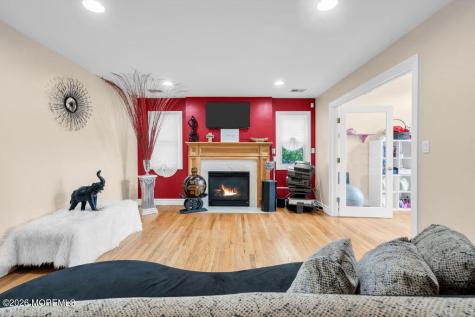 14 Dolan Avenue Aberdeen NJ 07747