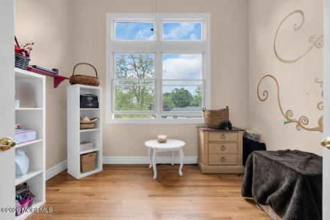 14 Dolan Avenue Aberdeen NJ 07747