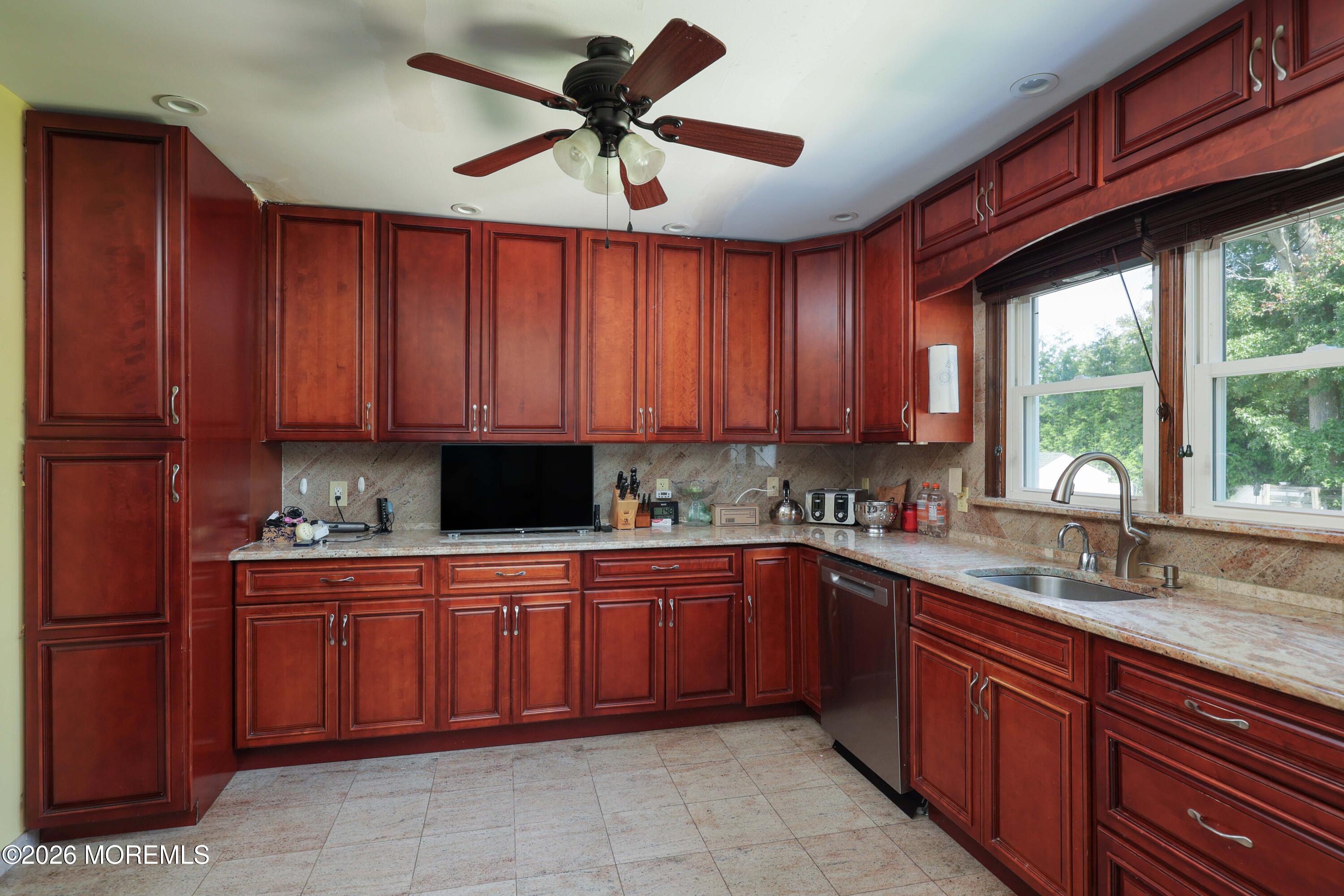 32 Sunset Place Middletown NJ 07748