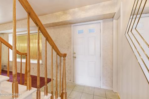 9 Snowdrift Lane Howell NJ 07731