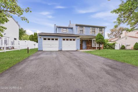 9 Snowdrift Lane Howell NJ 07731