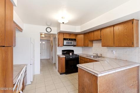 9 Snowdrift Lane Howell NJ 07731