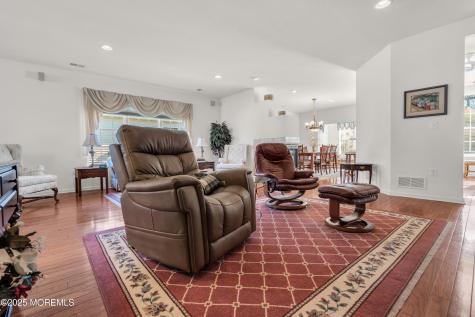 12 Marlowe Court Smithville NJ 08205