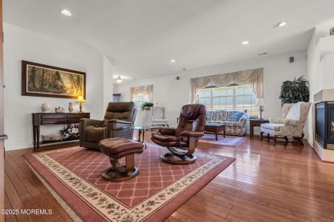 12 Marlowe Court Smithville NJ 08205