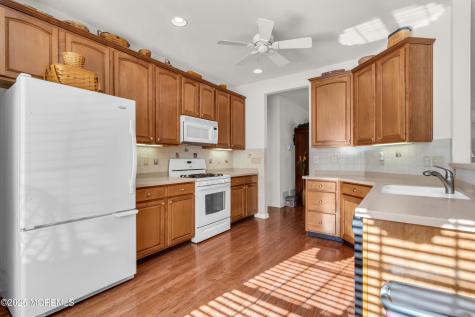 12 Marlowe Court Smithville NJ 08205