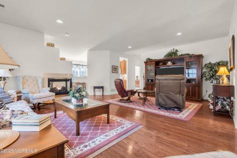 12 Marlowe Court Smithville NJ 08205