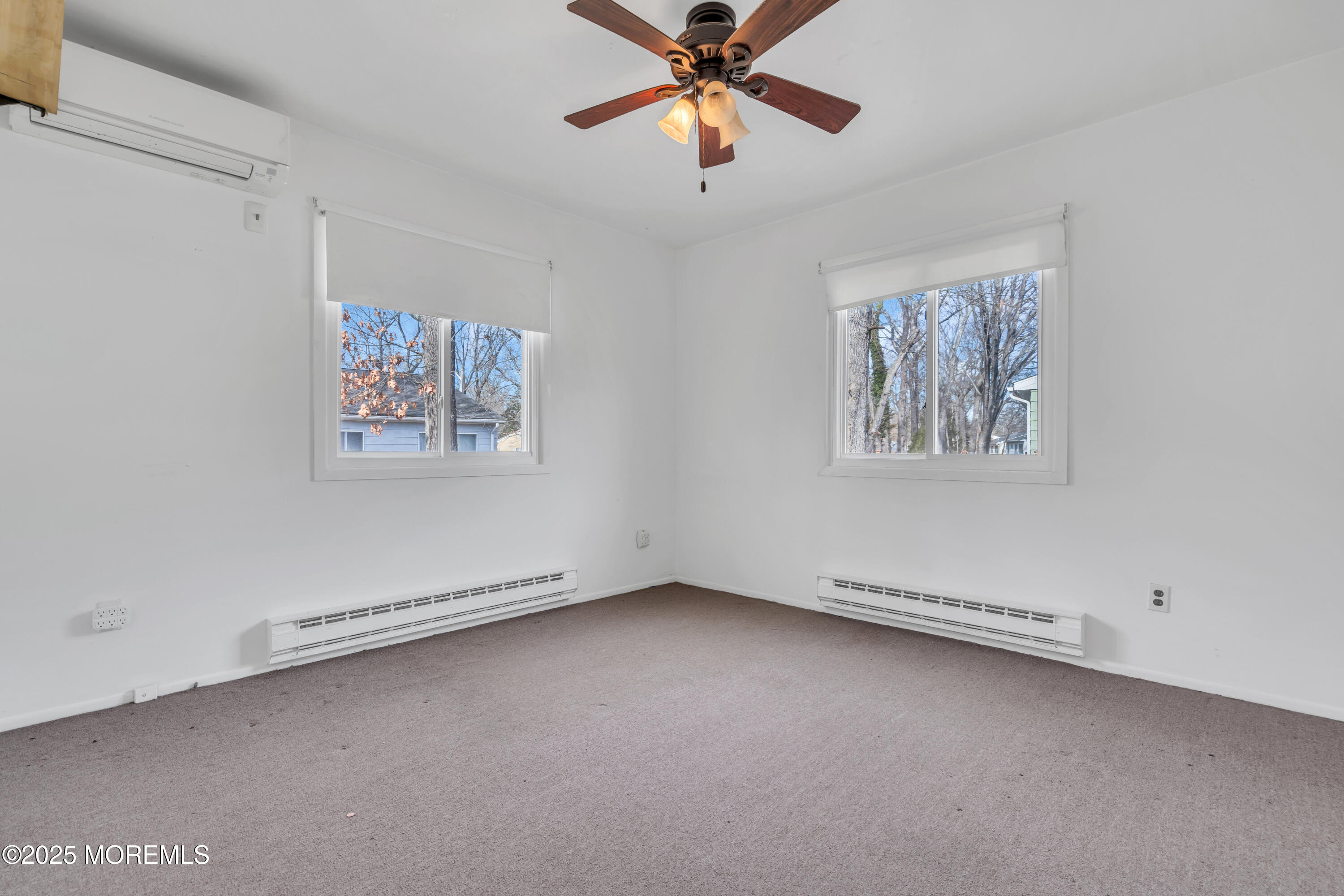 14 Nebraska Drive Whiting NJ 08759