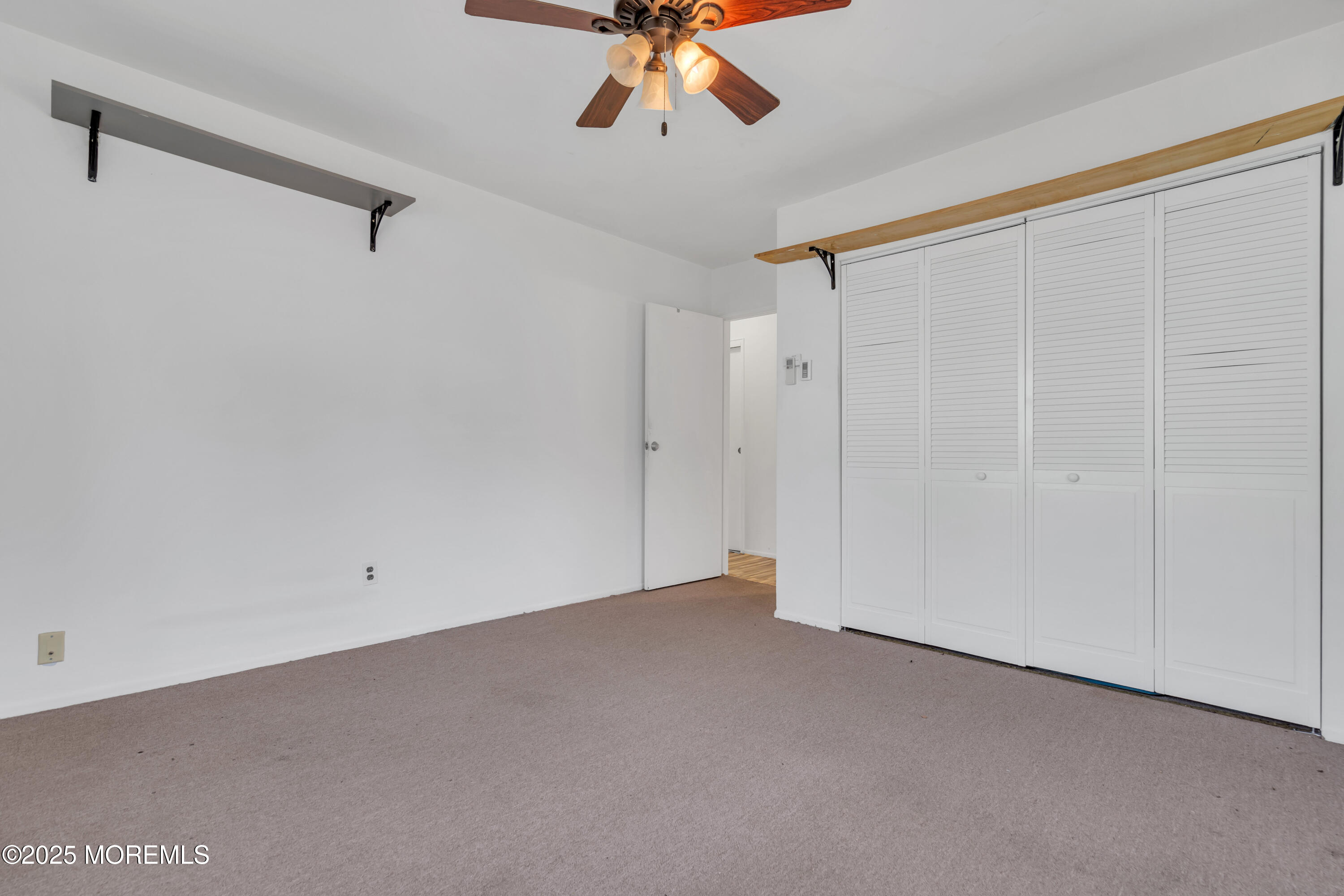 14 Nebraska Drive Whiting NJ 08759