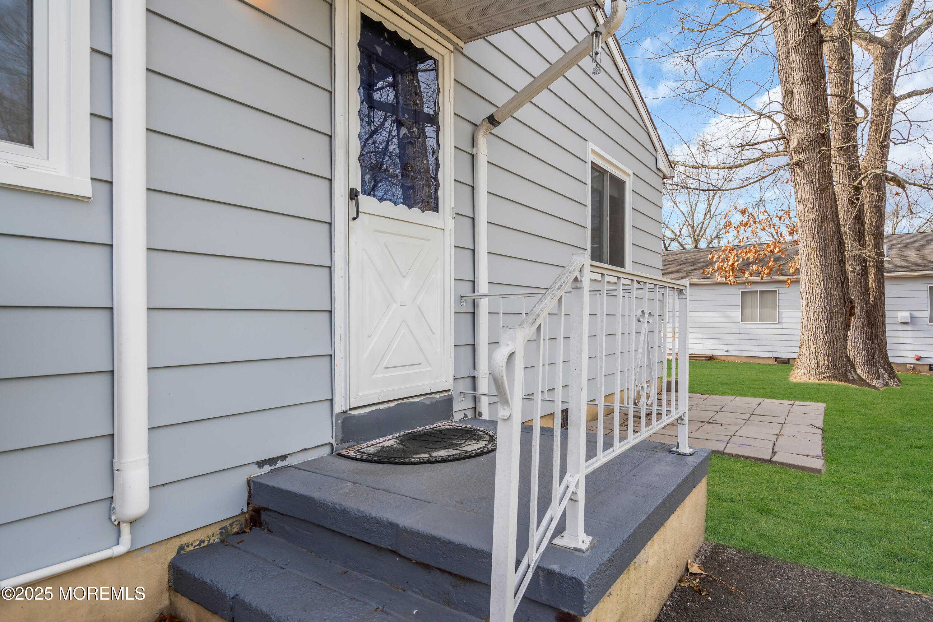 14 Nebraska Drive Whiting NJ 08759